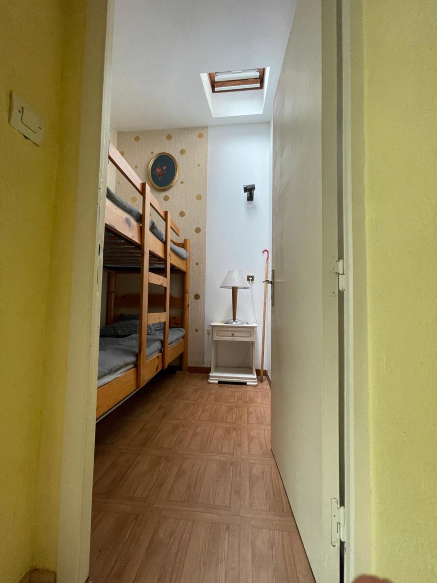 Rare 2 Bedroom With Private Beach On Lake Annecy ドゥサール エクステリア 写真